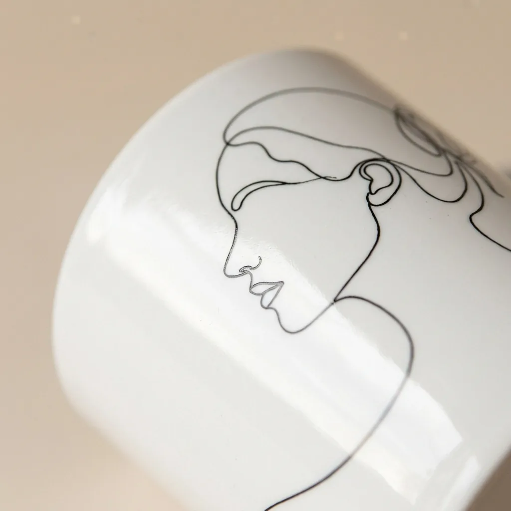 Profile Mug, close-up of the line drawing